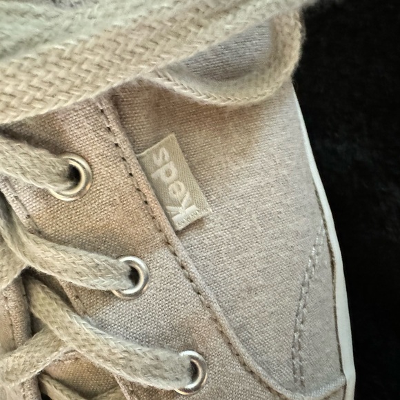 Keds size 10 Tennis Shoes, Lt. Gray, Gently Used~Back to School Ready! - Picture 9 of 9